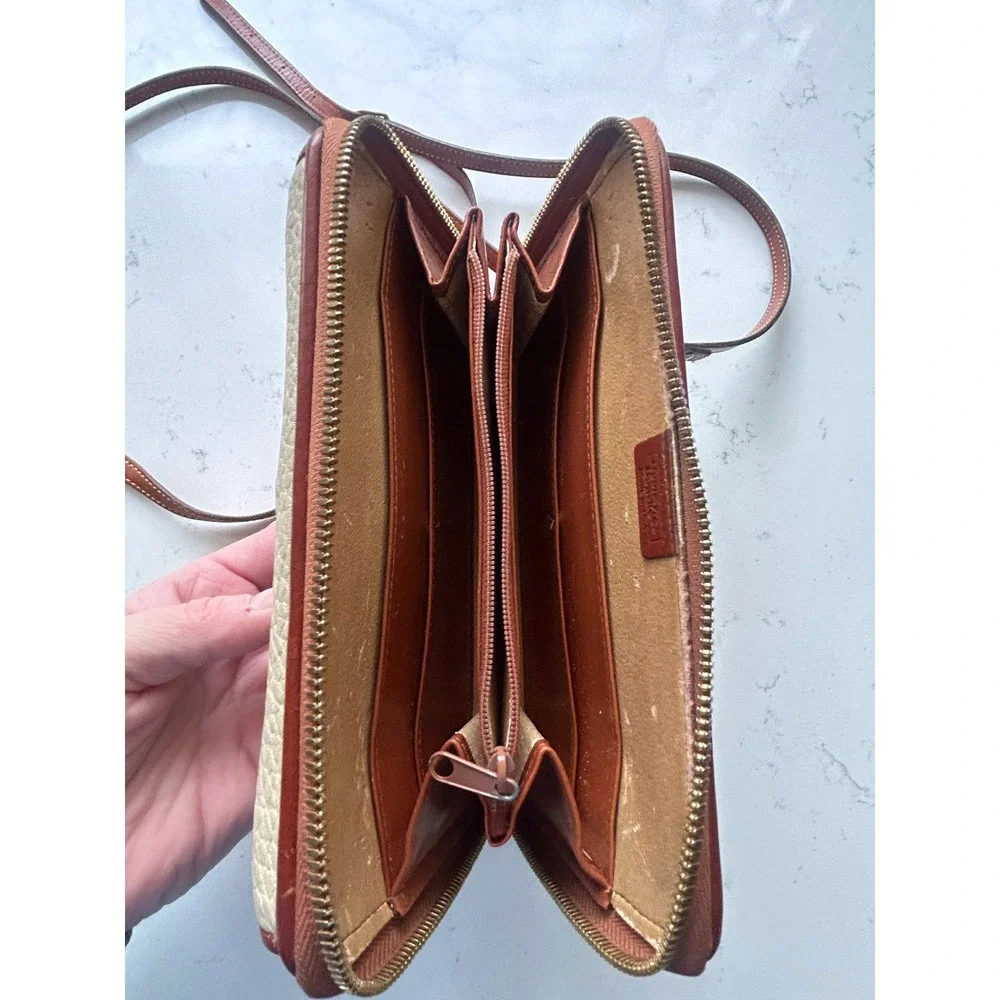 Dooney‎ Bourke Leather Crossbody Wallet Bag Tan Brown Leather Trim